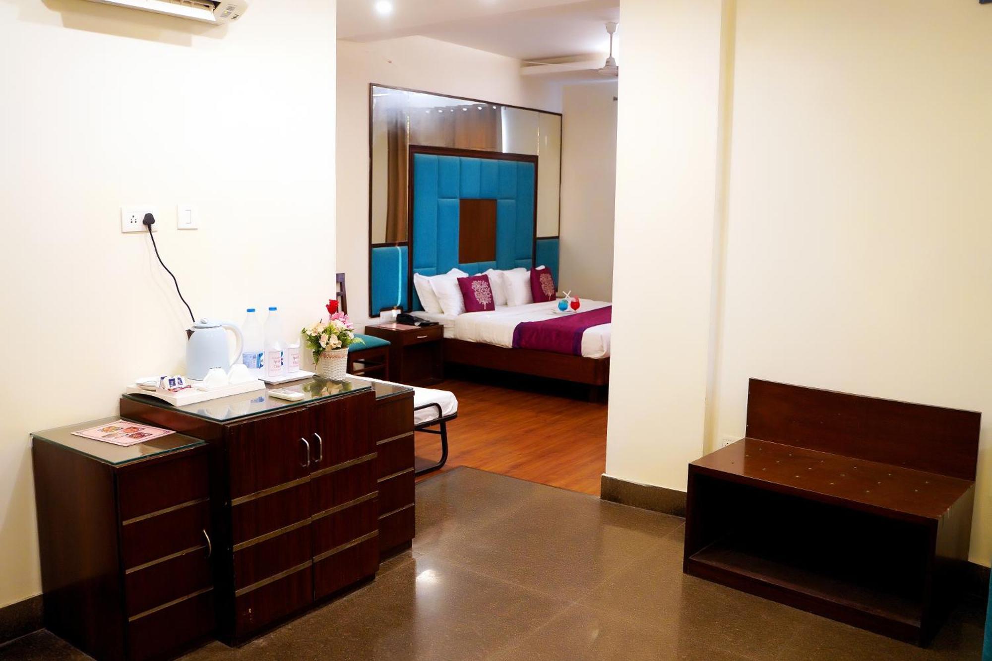 Hotel Classic Residency Kalka Ngoại thất bức ảnh