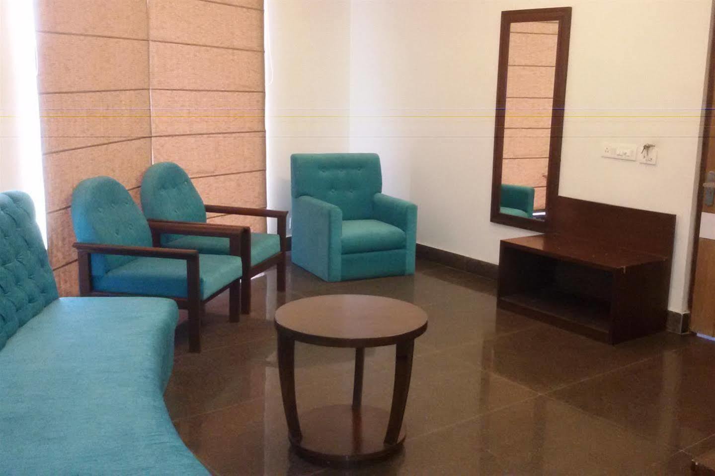 Hotel Classic Residency Kalka Ngoại thất bức ảnh